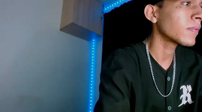 Samuel Suarez online show from 12/05/24, 06:21