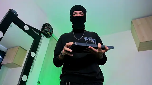 Samuel Suarez online show from 09/21/25, 08:54