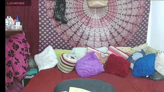 elena evans online show from 02/10/26, 08:35