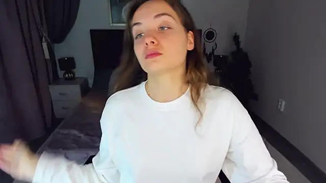 KristinaLoison online show from 01/12/25, 04:18