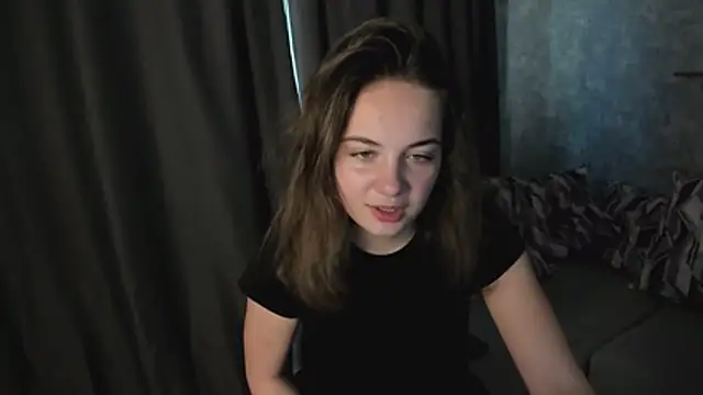 KristinaLoison online show from 05/19/26, 03:40