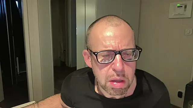 FABIOGLASSES online show from 01/13/26, 04:23