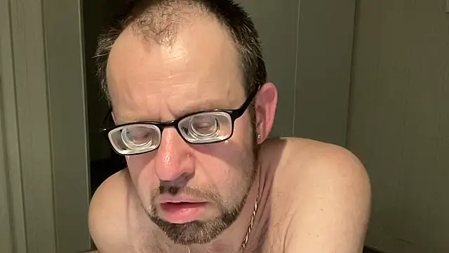 FABIOGLASSES online show from 05/14/26, 11:55