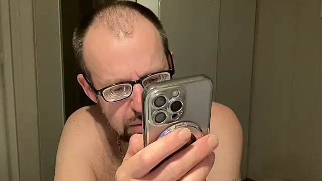FABIOGLASSES online show from 05/26/26, 10:06