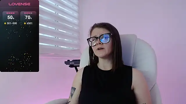 Snapshot of Arya_starrk chatting on 12/12/24, 01:28 Arya starrk online show from 12/12/24, 01:28