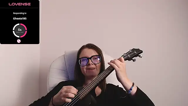 Snapshot of Arya_starrk chatting on 02/04/25, 04:39 Arya starrk online show from 02/04/25, 04:39