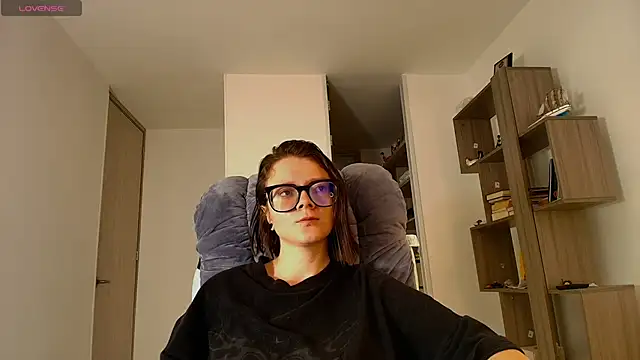 Snapshot of Arya_starrk chatting on 11/05/25, 02:17 Arya starrk online show from 11/05/25, 02:17