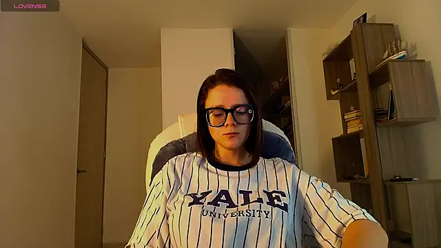 Snapshot of Arya_starrk chatting on 12/04/25, 11:41 Arya starrk online show from 12/04/25, 11:41