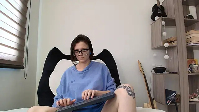 Arya starrk online show from 02/02/26, 01:43