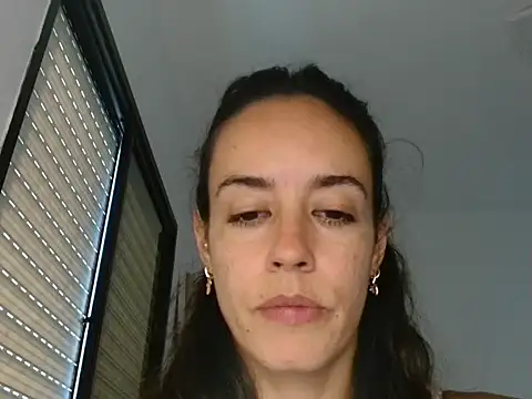 melaniepatterson online show from 04/23/26, 11:42