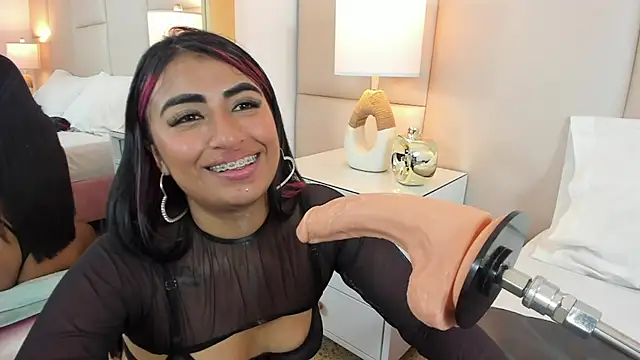 AntoniaRoss  online show from 02/22/25, 02:50