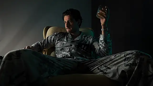 Snapshot of Keen___Luckystrike chatting on 02/05/25, 06:59 Keen Luckystrike online show from 02/05/25, 06:59