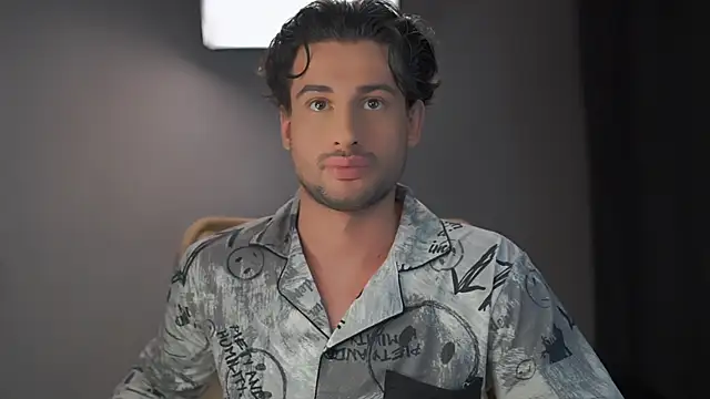 Snapshot of Keen___Luckystrike chatting on 02/06/25, 10:00 Keen Luckystrike online show from 02/06/25, 10:00