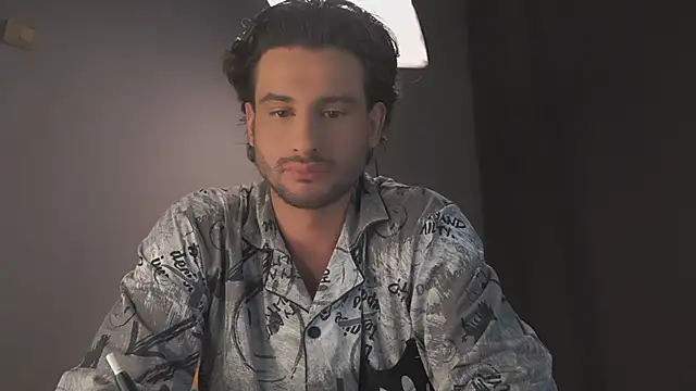 Snapshot of Keen___Luckystrike chatting on 03/17/25, 06:42 Keen Luckystrike online show from 03/17/25, 06:42