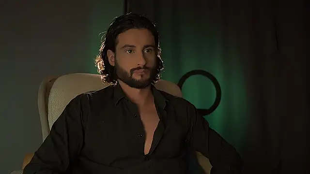 Snapshot of Keen___Luckystrike chatting on 09/28/25, 10:04 Keen Luckystrike online show from 09/28/25, 10:04