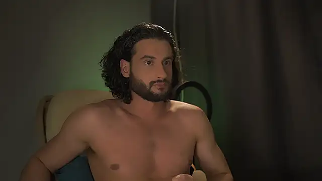 Snapshot of Keen___Luckystrike chatting on 11/10/25, 08:19 Keen Luckystrike online show from 11/10/25, 08:19