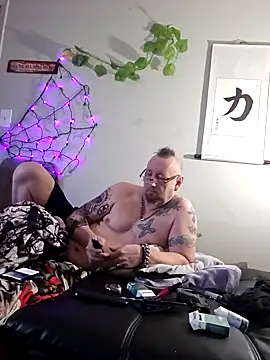 Littledick007007 online show from 01/12/25, 12:55