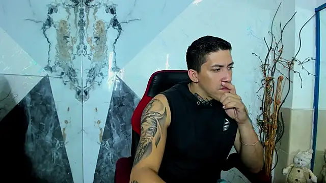 yeckodream online show from 12/14/25, 04:29