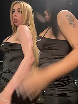 Snapshot of tinker_exotic_1 chatting on 03/16/25, 04:30 tinker exotic 1 online show from 03/16/25, 04:30