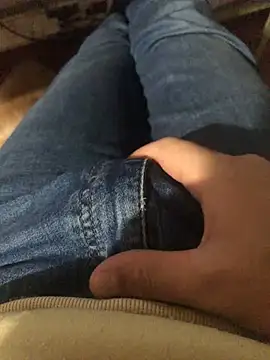 Snapshot of gokhanbey34 chatting on 01/22/25, 12:59 gokhanbey34 online show from 01/22/25, 12:59