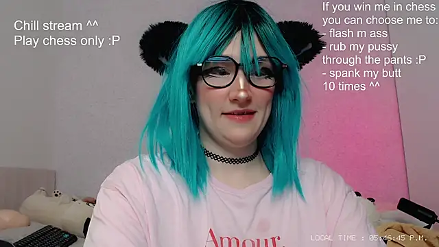 kitty alika online show from 01/06/25, 02:47