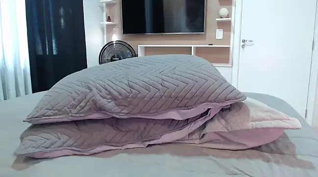 AliceStone19 online show from 01/31/25, 08:43