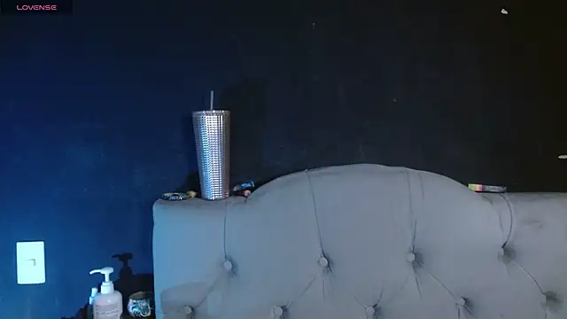 Red-moon1 online show from 06/18/26, 02:34