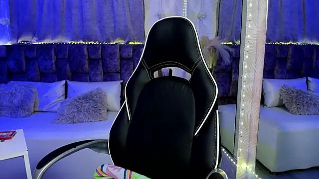 sophiaamethystt online show from 01/20/25, 02:46