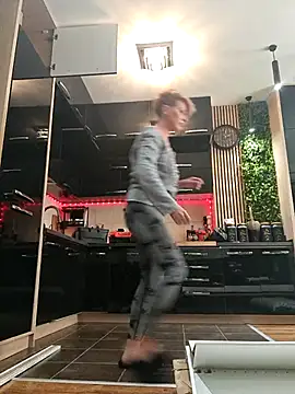 Snapshot of InannaStar chatting on 03/06/25, 11:58 InannaStar online show from 03/06/25, 11:58