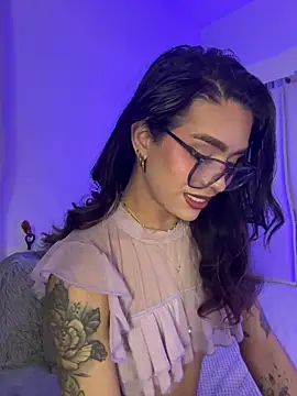 Samantha Bernardo online show from 03/28/26, 04:12