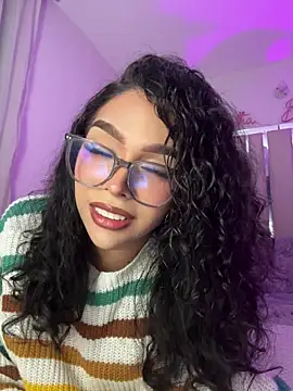 Samantha Bernardo online show from 07/14/26, 11:54