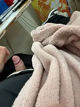 buri232 online show from 03/04/25, 07:51