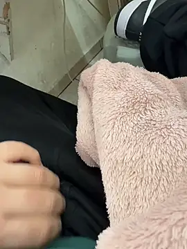 buri232 online show from 03/07/25, 02:12