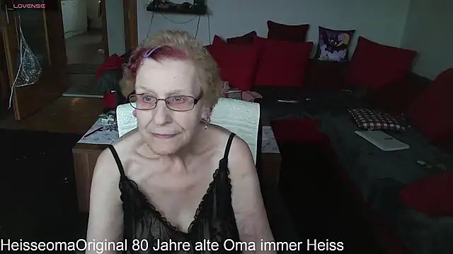 HeisseomaOriginal online show from 03/11/25, 08:09