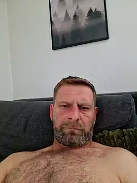 Snapshot of Mjn34 chatting on 05/26/26, 02:46 Mjn34 online show from 05/26/26, 02:46