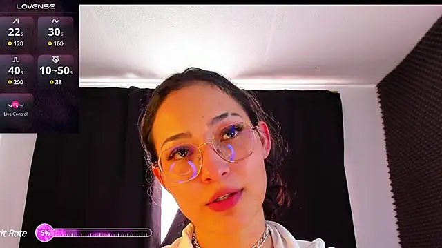 Snapshot of rosario215B chatting on 01/14/25, 08:37 rosario215B online show from 01/14/25, 08:37