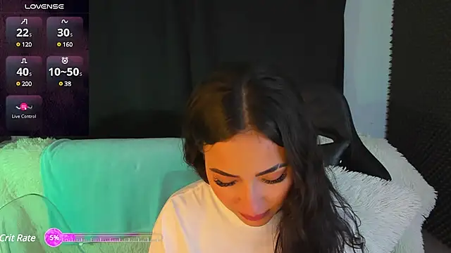 Snapshot of rosario215B chatting on 02/24/25, 11:19 rosario215B online show from 02/24/25, 11:19