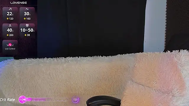 Snapshot of rosario215B chatting on 02/25/25, 05:47 rosario215B online show from 02/25/25, 05:47