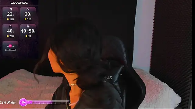 Snapshot of rosario215B chatting on 03/05/25, 11:38 rosario215B online show from 03/05/25, 11:38