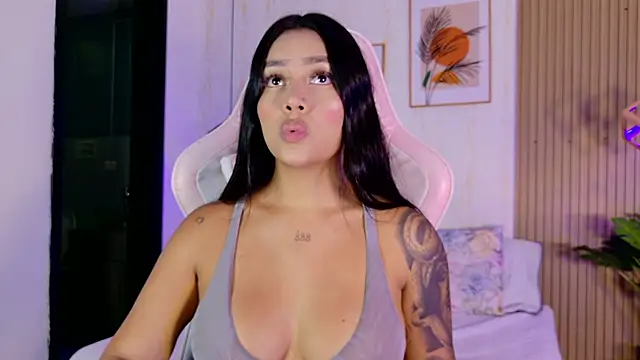 Snapshot of CameronCollins_ chatting on 02/02/26, 07:34 CameronCollins online show from 02/02/26, 07:34