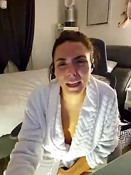 Ellie-L-Elizabeth online show from 02/08/25, 01:43