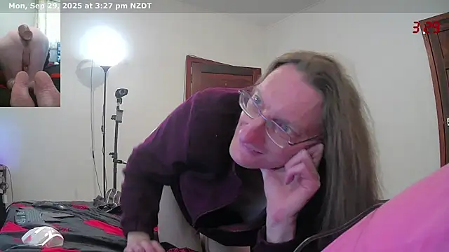 CDAdalyn online show from 09/29/25, 02:27