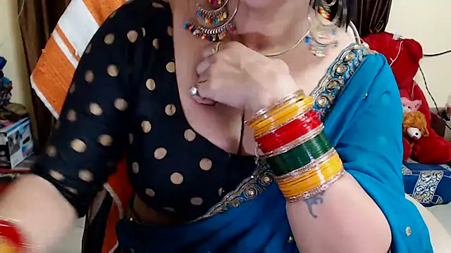 Naughty Kashish online show from 12/07/24, 10:12