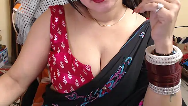 Naughty Kashish online show from 02/10/25, 12:39