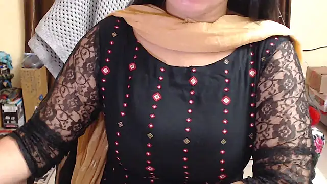 Naughty Kashish online show from 03/05/25, 06:33