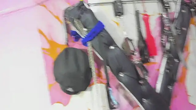 lesbiancuple online show from 05/14/26, 01:45