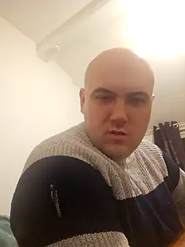 mario890605 online show from 09/14/25, 09:14