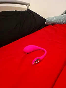 mario890605 online show from 02/14/26, 11:01