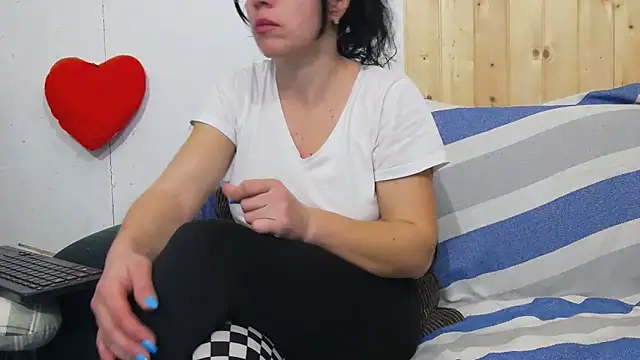 SquirtyMellissaLabia online show from 02/21/26, 05:14