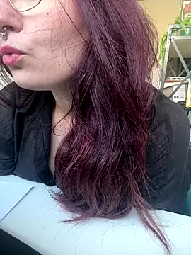 Snapshot of LunaMoongirl chatting on 12/06/24, 10:16 LunaMoongirl online show from 12/06/24, 10:16